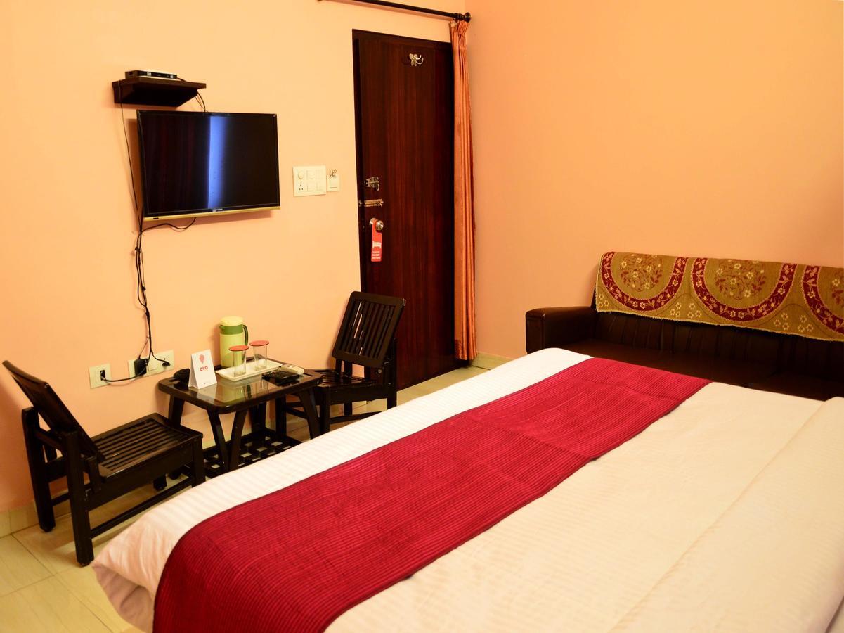 Oyo 6179 Hotel Aarjee Crescent Jaipur Exteriör bild