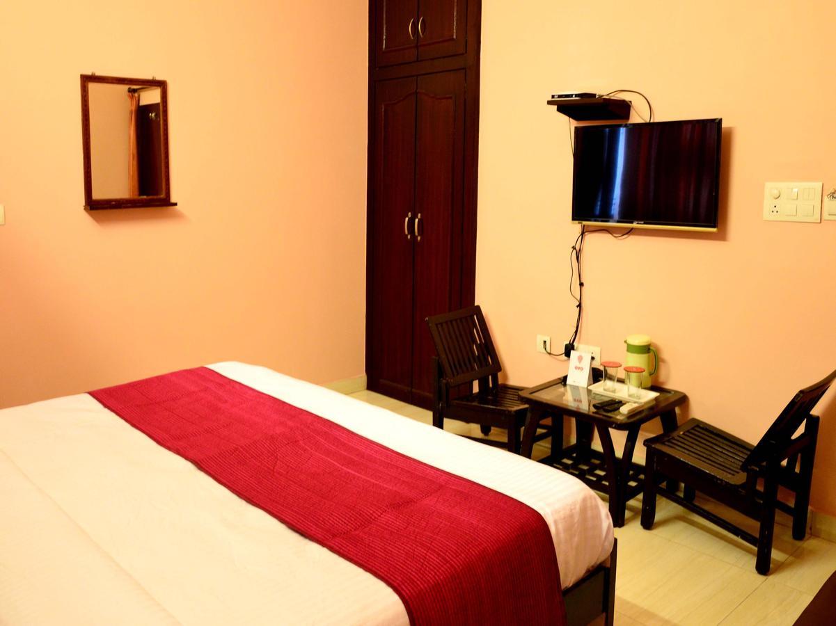 Oyo 6179 Hotel Aarjee Crescent Jaipur Exteriör bild